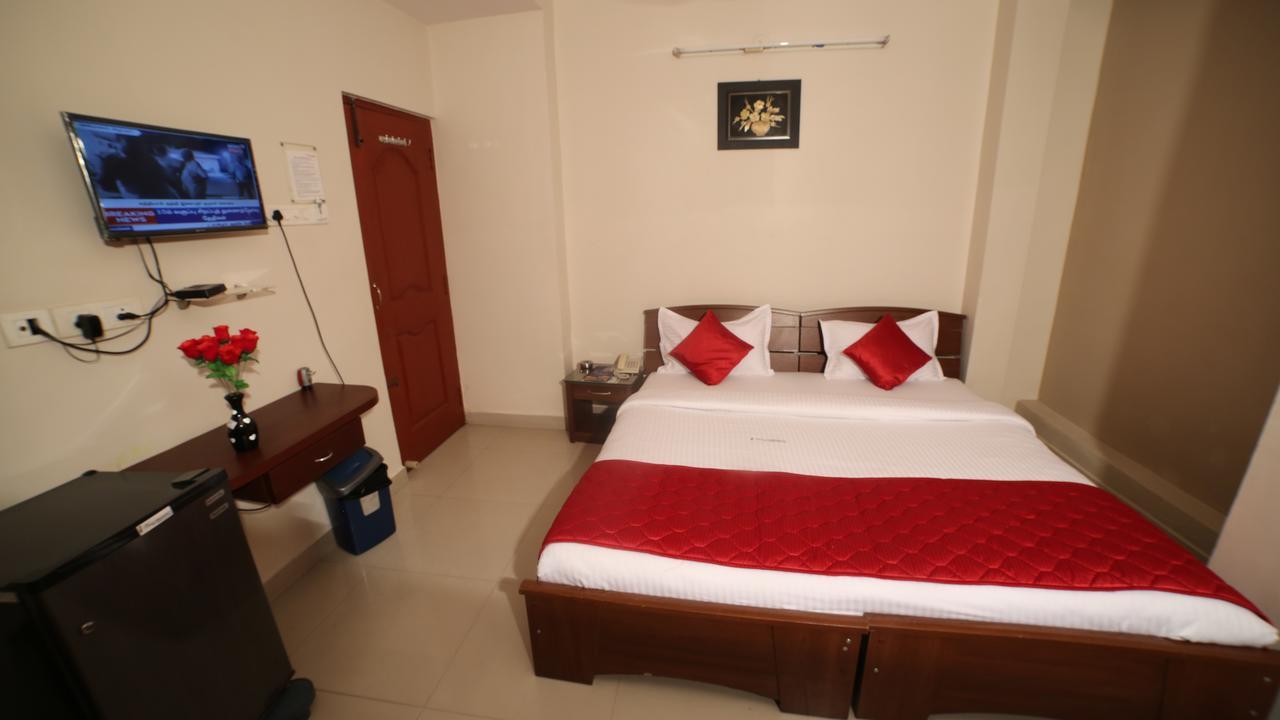 Hotel I-Way Residency Chennai Exterior foto
